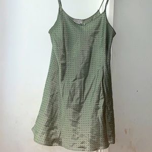 Green silk like night gown